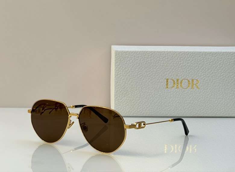 Picture of Dior Sunglasses _SKUfw53494584fw